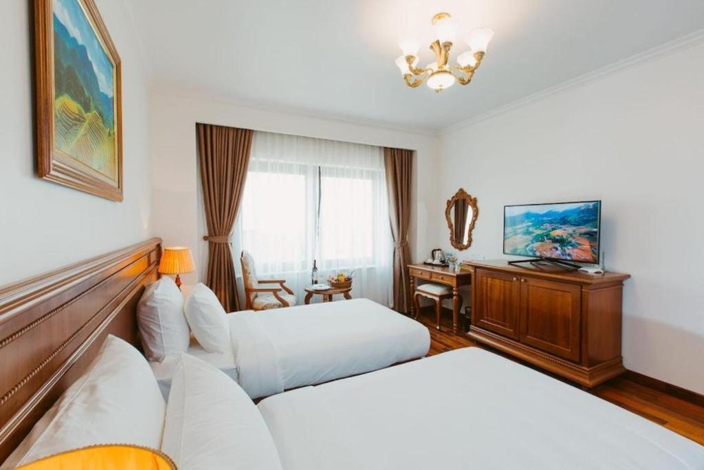 Ha Long New Day Hotel ภายนอก รูปภาพ