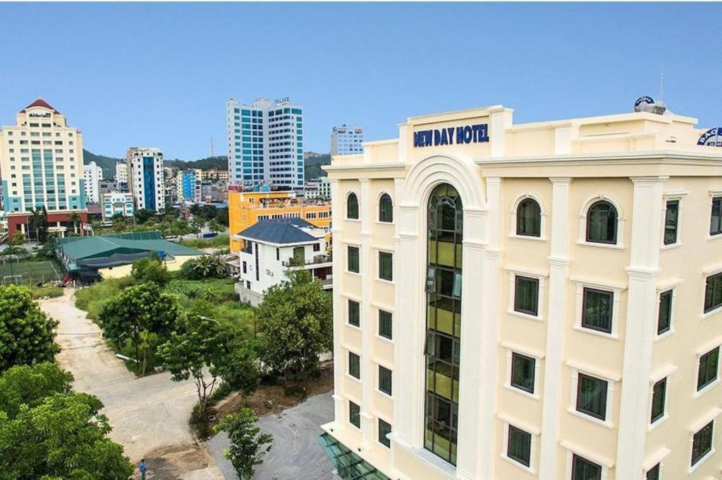 Ha Long New Day Hotel ภายนอก รูปภาพ
