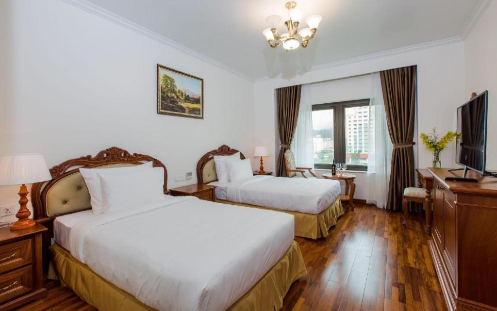 Ha Long New Day Hotel ภายนอก รูปภาพ