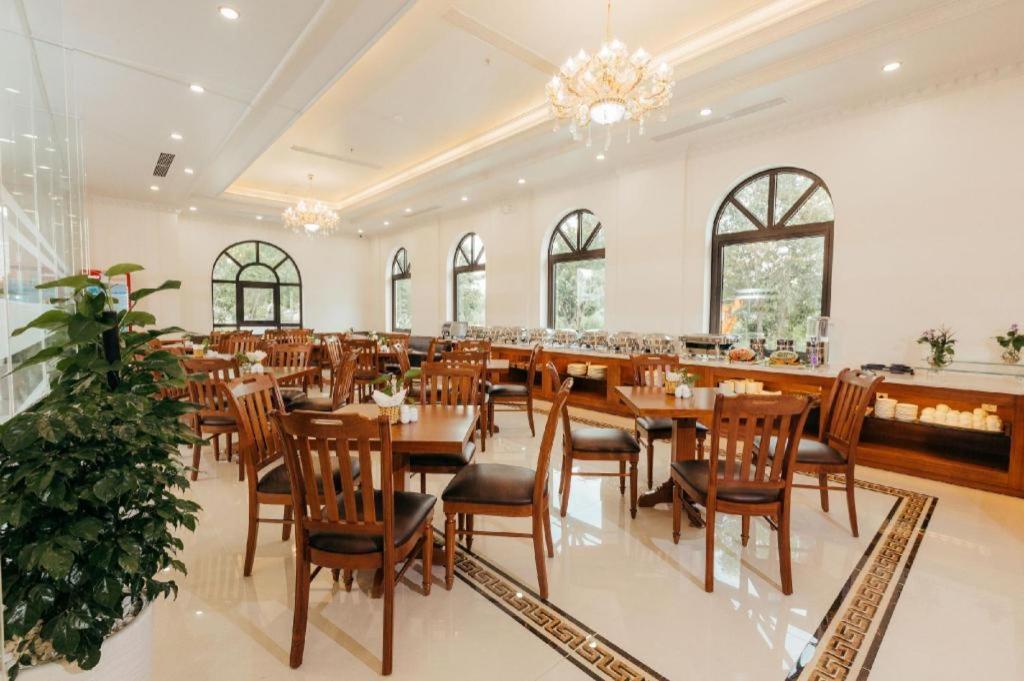 Ha Long New Day Hotel ภายนอก รูปภาพ