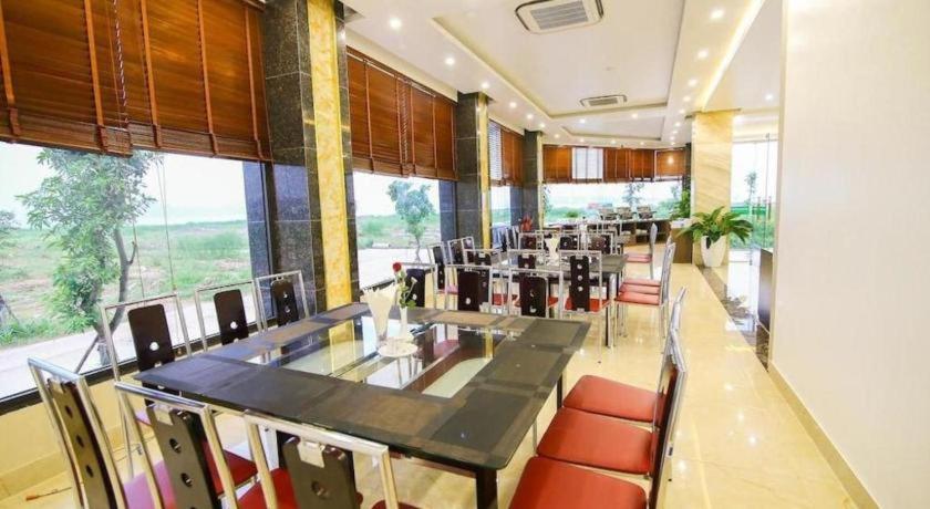 Ha Long New Day Hotel ภายนอก รูปภาพ